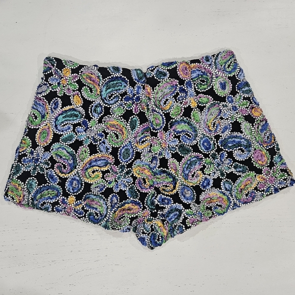 Luxxel - Picture 12 of 14